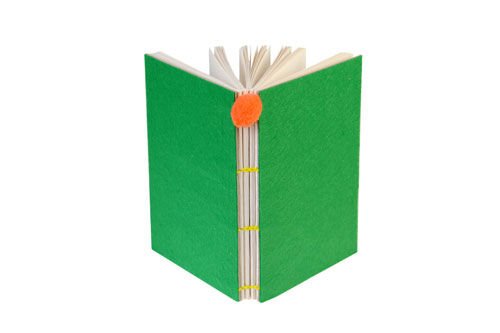 Ponpon Keçe El Dikiş Sert Kapak 80 yp Çizgisiz Defter