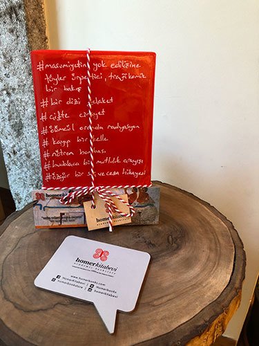 Blind Date with a Book BD00081