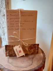 Blind Date with a Book BD00086