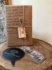 Blind Date with a Book BD00040