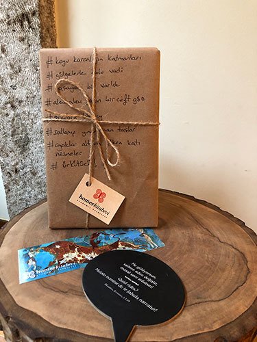 Blind Date with a Book BD00043