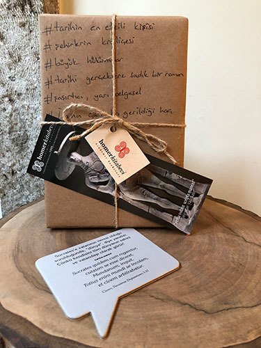 Blind Date with a Book BD00047