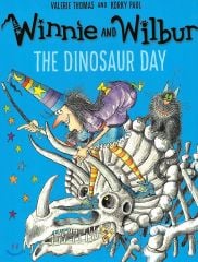 Winnie and Wilbur: The Dinosaur Day