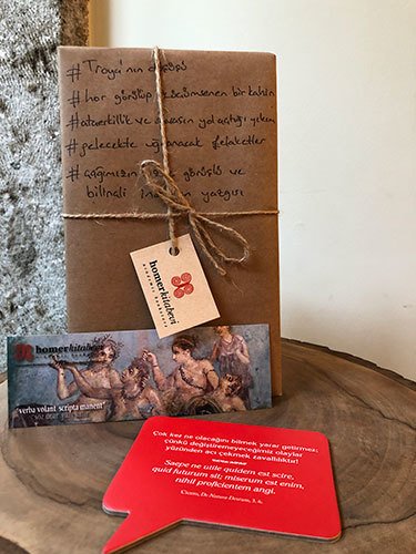 Blind Date with a Book BD00038