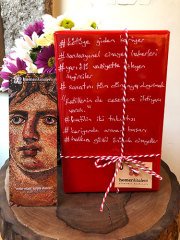 Blind Date with a Book BD00075