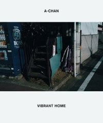 A-Chan: Vibrant Home
