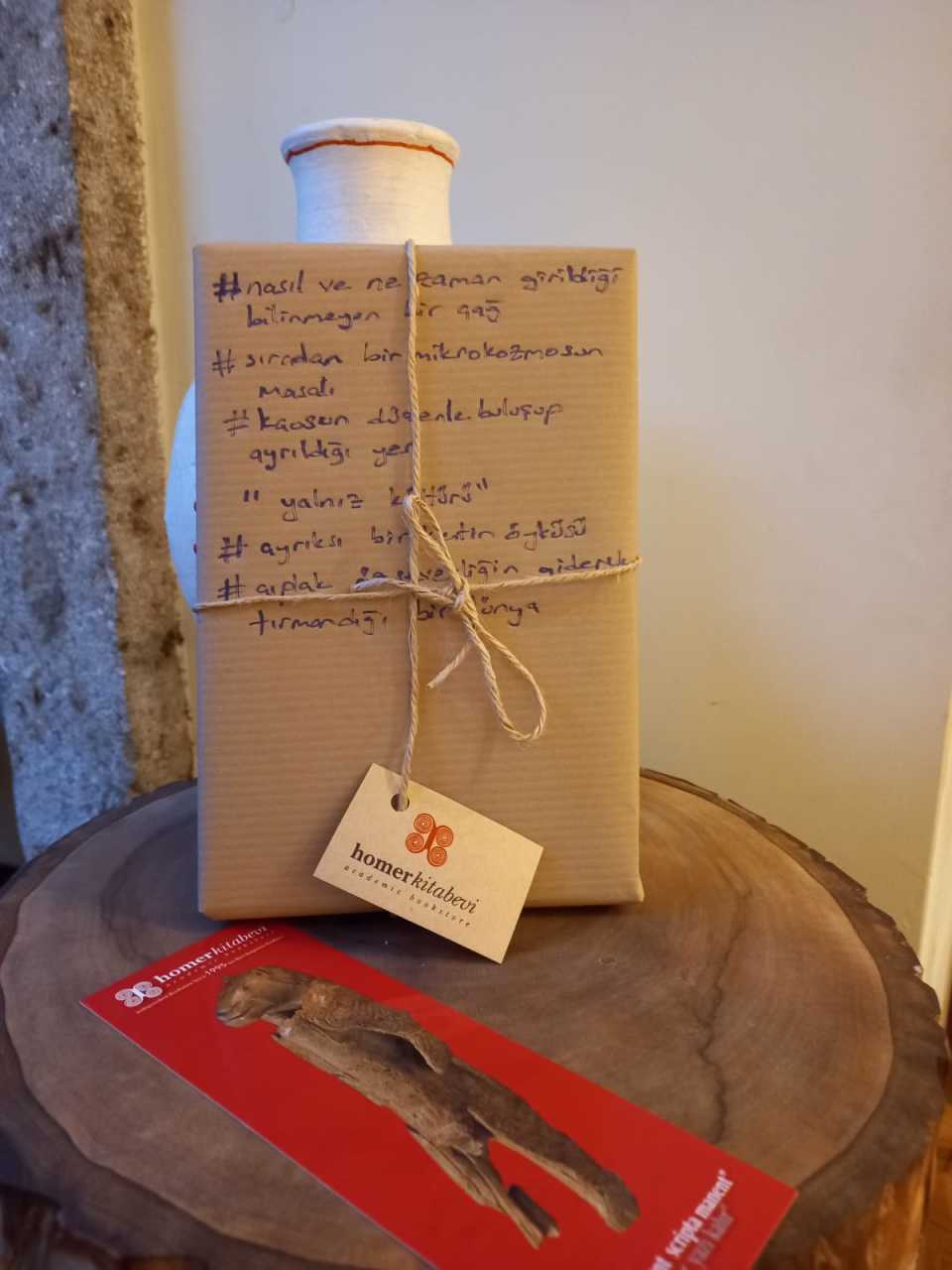 Blind Date with a Book BD00026